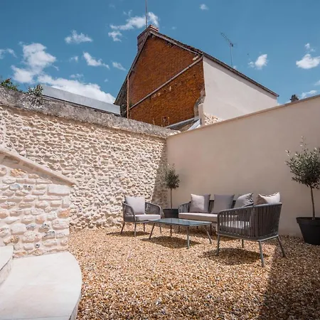 Les Pierres De Pacel - Appartement De Charme - Patio Prive *