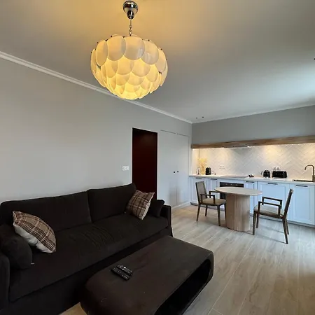 Appartement Les Pierres De Pacel - De Charme - Patio Prive